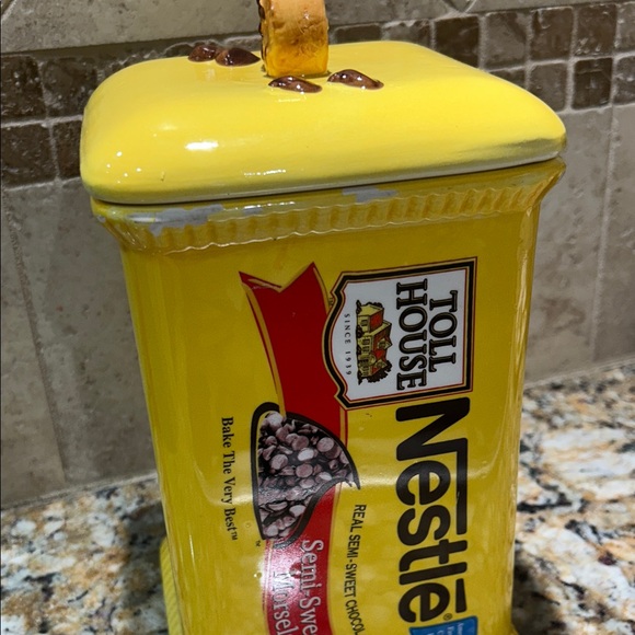 Nestle Toll House Recipe Cookie Jar - Picture 5 of 12